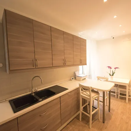 Beplace Aventino Konukevi