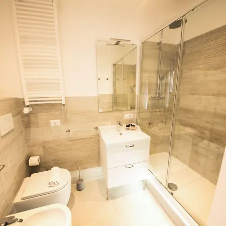 Konukevi Beplace Aventino Roma