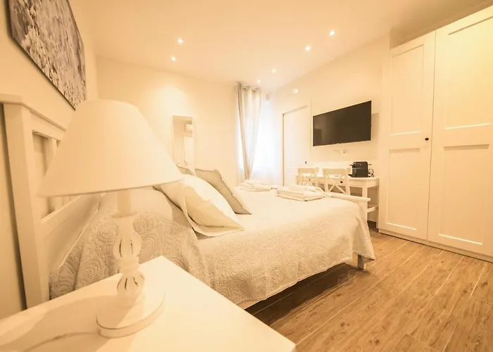 Pensjonat Beplace Aventino 4*