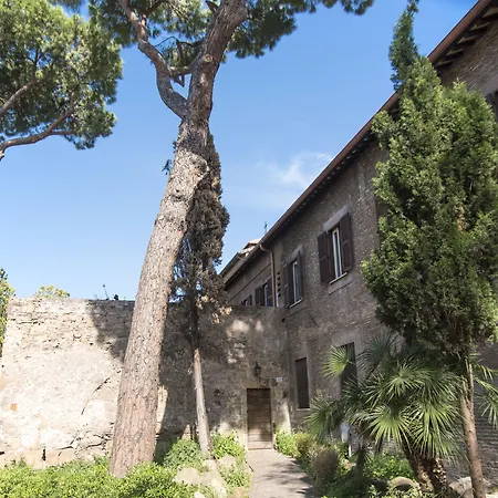 Beplace Aventino Guest house