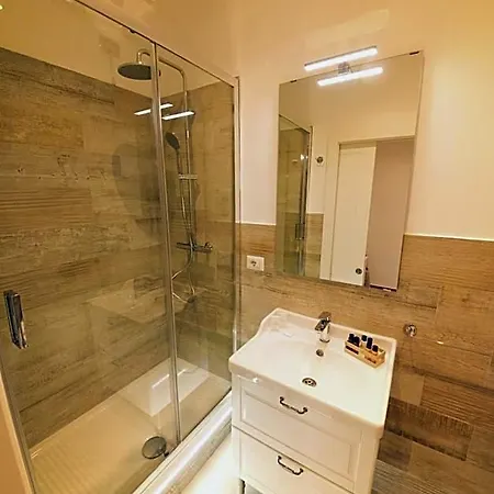 Beplace Aventino Gæstehus 4*