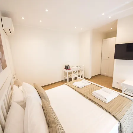 Beplace Aventino 4*