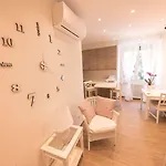 Beplace Aventino בית הארחה רומא